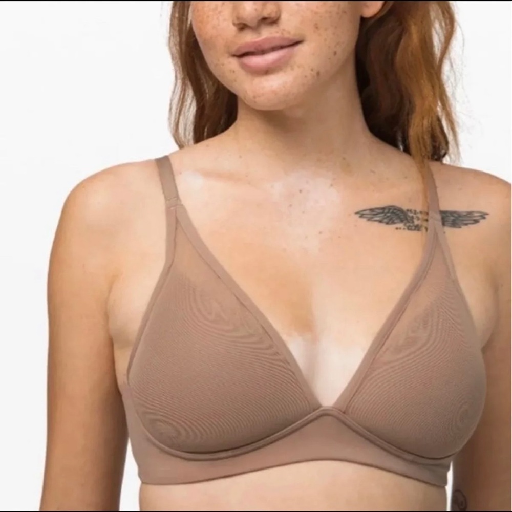 Lululemon Simply Sheer bra beige size 36B NWT